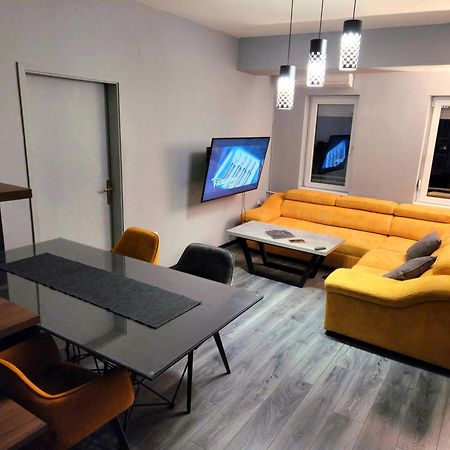 Future Apartments ▍Luxury ▍In The Heart Of Skopje ▍ Kültér fotó